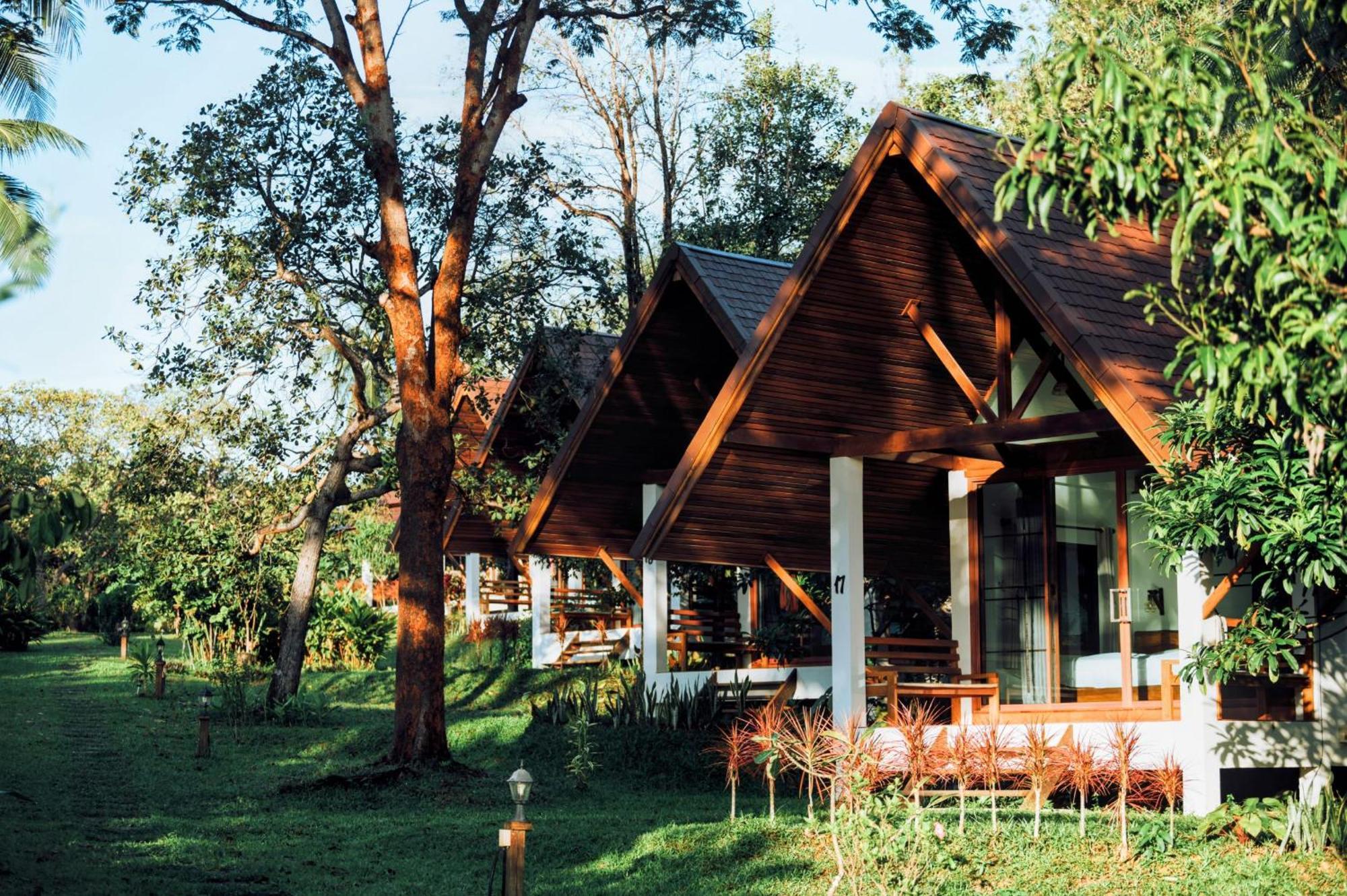 Phayamas Private Beach Resort And Island Brew - Adults Only Koh Phayam Kamer foto